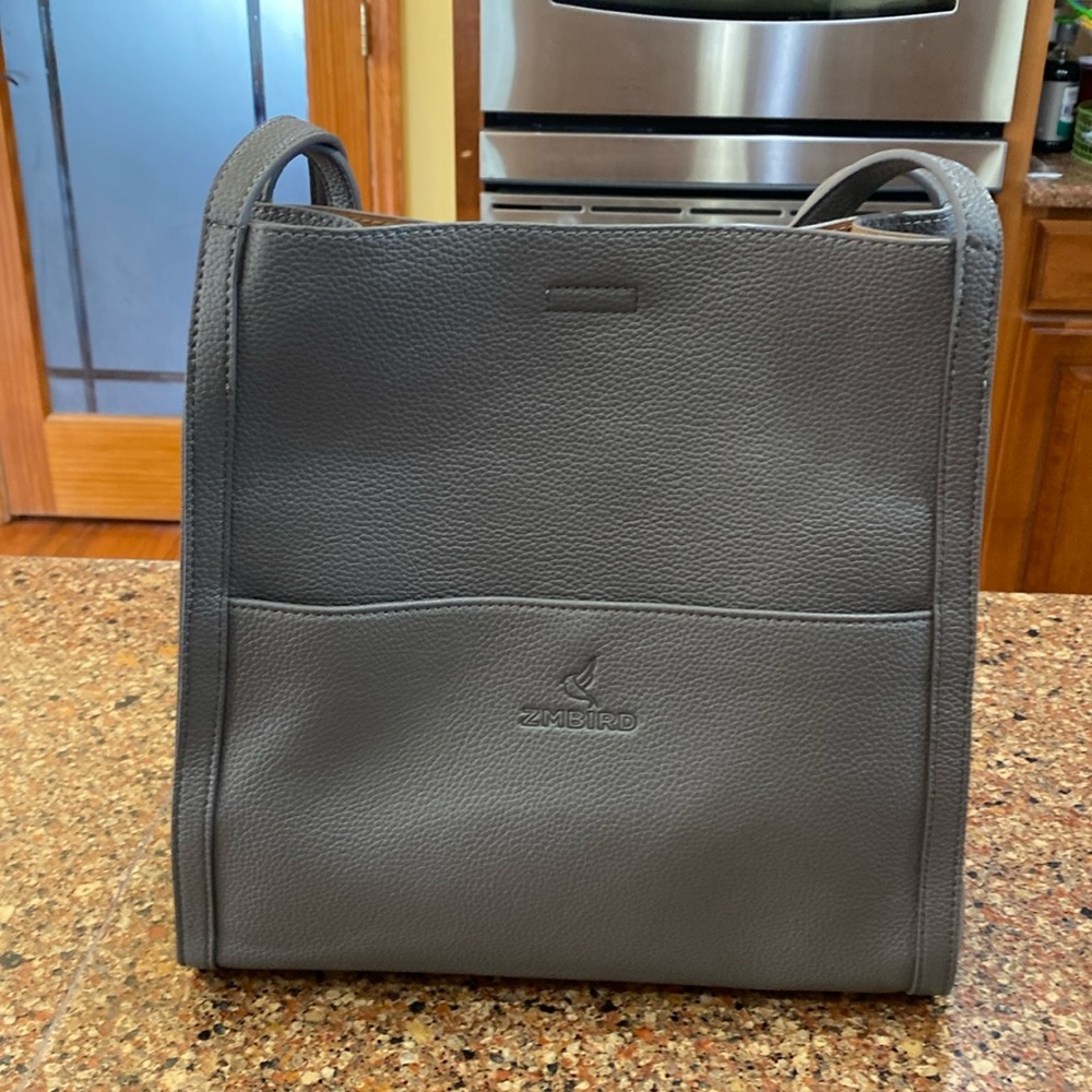 EUC ZMBIRD TOTE BAG